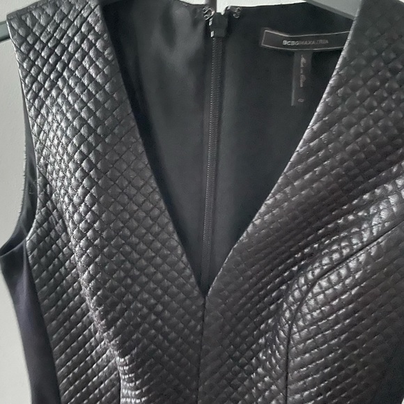 Black BCBG cocktail dress - Picture 3 of 7